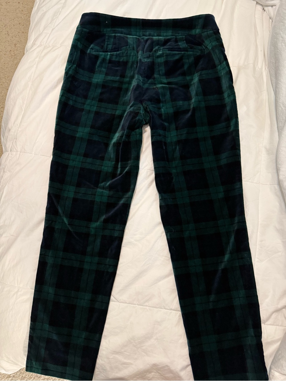 Women’s Dark Green & Black Plaid velvet Pants. Cropped. Perfect for holidays